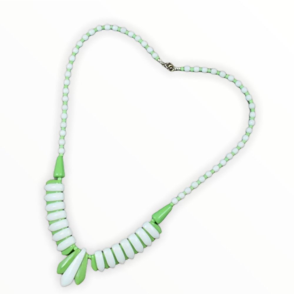 Vintage Beaded Necklace